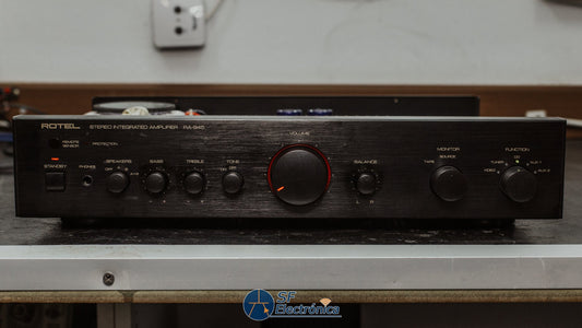 AMPLIFICADOR ROTEL