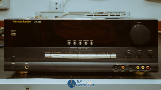 AMPLIFICADOR HARMAN KARDON
