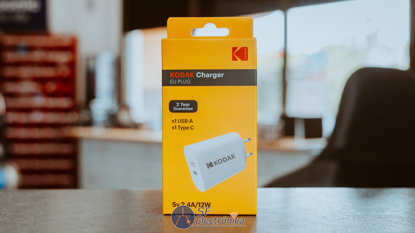 CARGADOR USB + USB-C