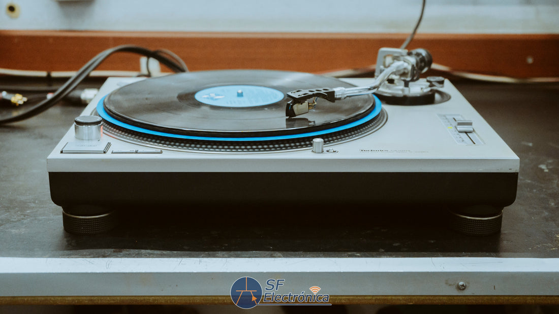 TOCADISCOS TECHNICS