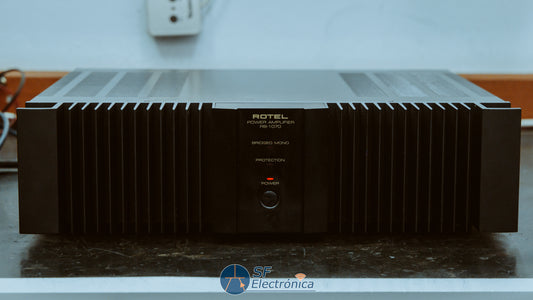 AMPLIFICADOR ROTEL