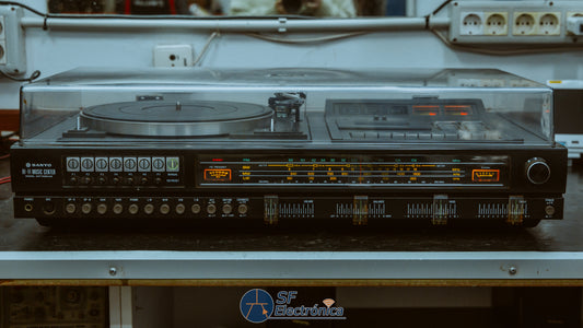 EQUIPO HI-FI SANYO