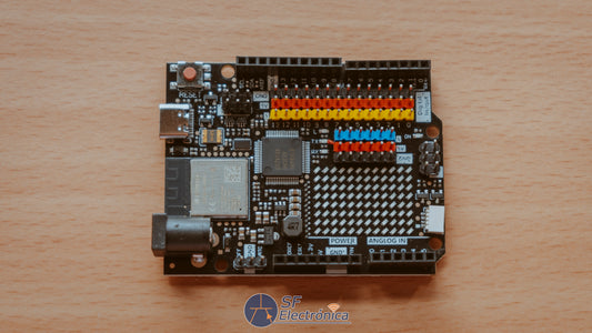 PLACA COMPATIBLE PARA ARDUINO UNO R4 WIFI