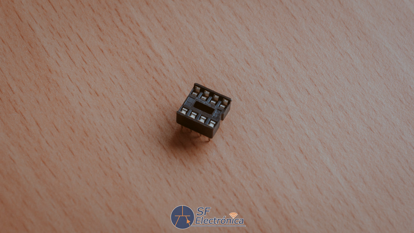 ZOCALO DIP-8 8PIN