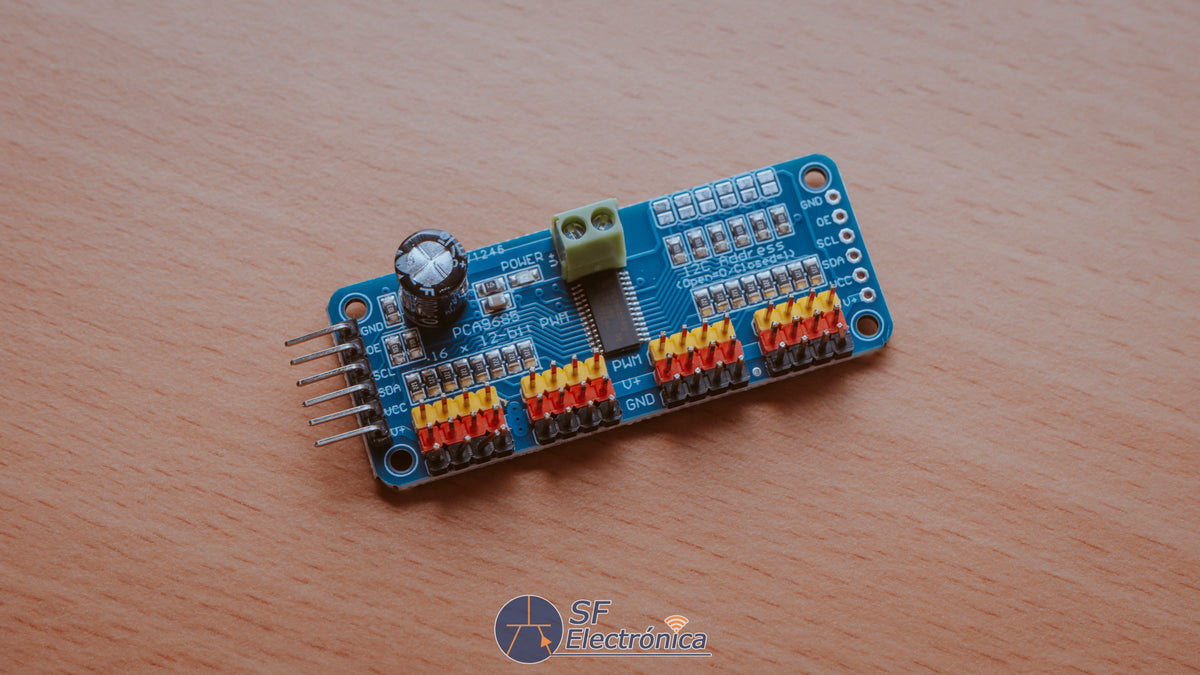 CONTROLADOR PWM 16 CANALES 12 BITS I2C