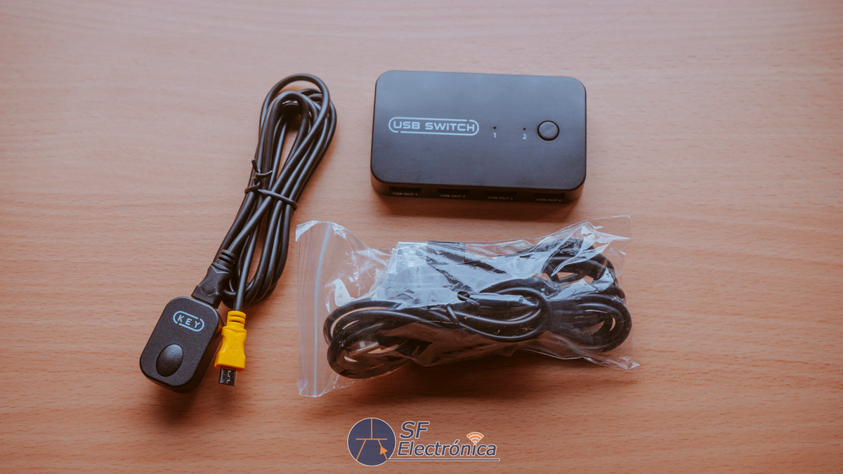 SWITCH CONMUTADOR KVM USB 2.0 2IN-4OUT
