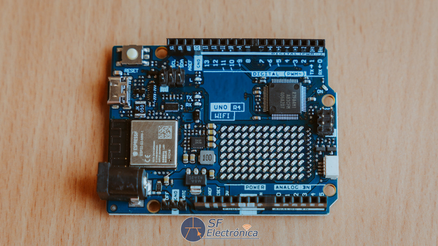 PLACA COMPATIBLE PARA ARDUINO UNO R4 WIFI