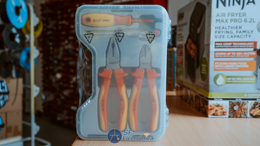 KIT ALICATES + DESTORNILLADORES VDE 1000V