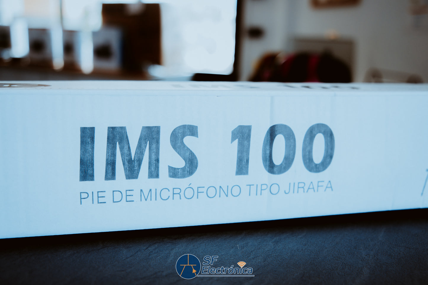 PIE DE MICRÓFONO - TIPO JIRAFA